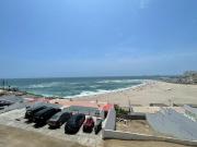 DEPARTAMENTO EN ALQUILER FRENTE AL MAR UBICADO EN AV....