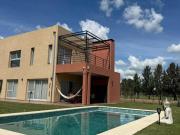 TEMPORARY RENTAL OF 4 MAIN ROOMS IN GATED COMMUNITY IN...