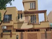 Ten Marla Used House in Shaheen Block, Bahria Town Lahore
