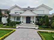 Tennis Club Casa en Venta