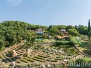 Tenuta di campagna da sogno con vista sul mare a soli 30...