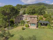 Tenuta Elisir Verde 922m² Cetona