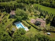 Tenuta panoramica con due ville storiche e piscina 579m²...