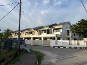 TERES 2 TINGKAT DI BANDAR UTAMA SUNGAI PETANl