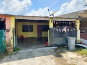 Teres Setingkat di Taman Tangkak 2 Tangkak FREEHOLD NON...
