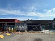 Teres setingkat kampung selamat Kuantan