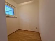 Termine bitte online buchen Link steht im Text