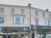 Terminus Road, Eastbourne, 2 Bedroom Flat