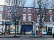 Terraced house for sale