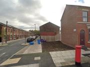 Terraced house for sale