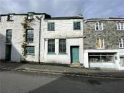 Terraced house for sale