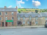 Terraced house for sale