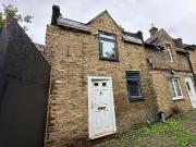Terraced house for sale