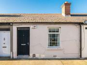 Terraced House to Rent: 6 Harolds Cross Cottages, Dublin...