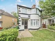 Terraced house to rent in Harrow, London HA2