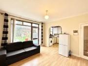 Terraced house to rent in Oakleafe Gardens, Ilford IG6