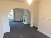 Terraced House to rent on