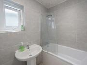 Terraced House to rent on