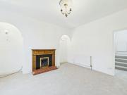 Terraced House to rent on