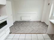 Terraced House to rent on