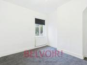 Terraced House to rent on