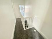 Terraced House to rent on