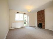 Terraced House to rent on