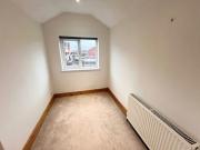 Terraced House to rent on