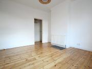 Terraced House to rent on