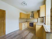 Terraced House to rent on