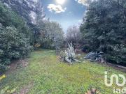 Terrain 300 m²
