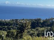 Terrain 700 m²