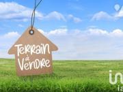 Terrain 700 m²