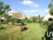 Terrain 745 m²