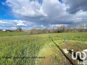 Terrain 976 m²