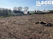 Terrain à bâtir A mi chemin entre les villages de...