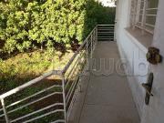 Terrain commercial 1000m en plein avenue