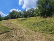 Terrain constructible dans un village historique