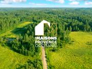 Terrain constructible de 440 m2 à Velleron