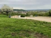 Terrain viabilisé de 503 m² avec vue