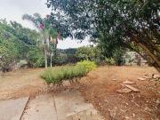 Terrain zone Villa de 1066 m2 20m2 de façade