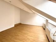 Terrasse! Helle, sonnige 3 Zimmer Dachgeschosswohnung...