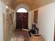 TERRATETTO di 13 vani e di 350 mq SAN GIMIGNANO rif. S 75