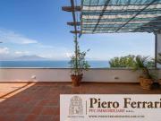 Terratetto in vendita a Napoli