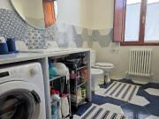 Terratetto libero su quattro lati con giardino in...