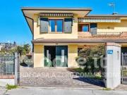 Terratetto unifamiliare in vendita a Due Carrare