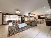 Terraville Beira do lago estilo Sitio!