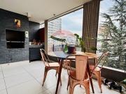 Terraza con quincho privado