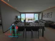 Terraza con vista a las albercas y áreas comunes Terraza con vista a las albercas y áreas comunes