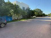 Terreno 220 m² en venta en Cancún con seguridad privada